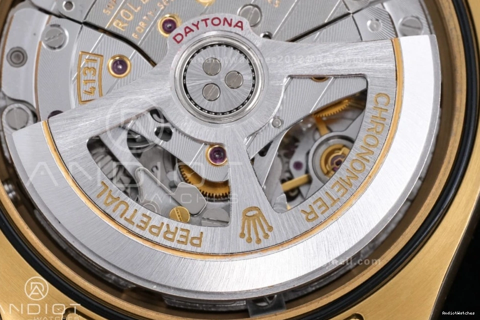 SmoothTexture V6 YG 2025 Dial Green Daytona 1:1 126508 Edition Best YG Bracelet QF QF4131 Weight) on (Gain 493 0523